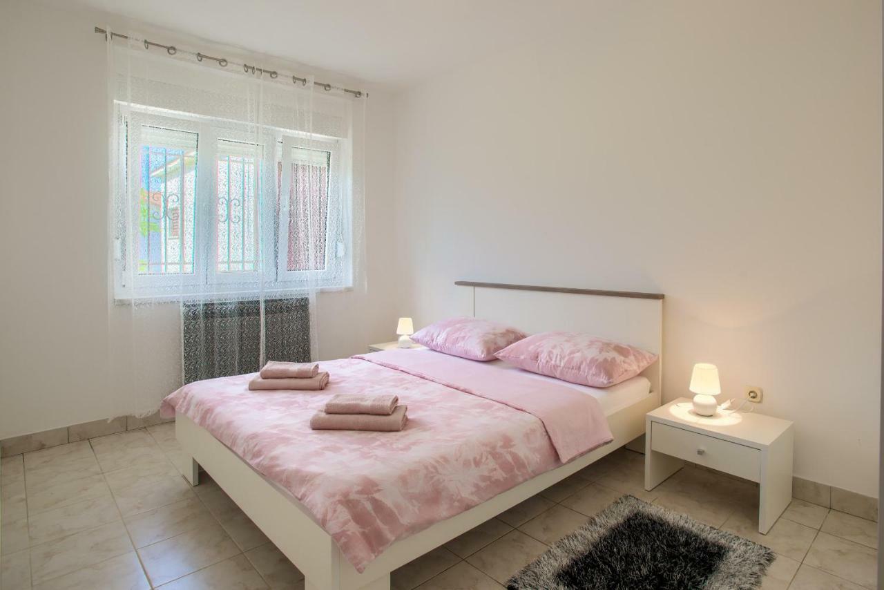 Apartman Paola Πούλα Εξωτερικό φωτογραφία